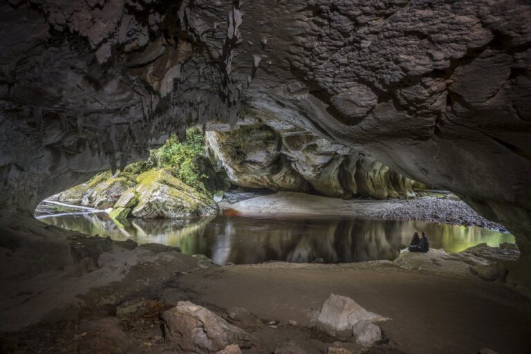 Oparara Arches, West Coast 2(credit Stewart Nimmo)-medium